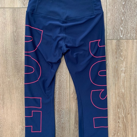 NWOT Nike dry fit tights - Picture 2 of 13